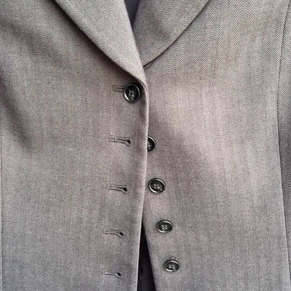 Tahari Brown Herringbone Blazer size 12 - Picture 7 of 9